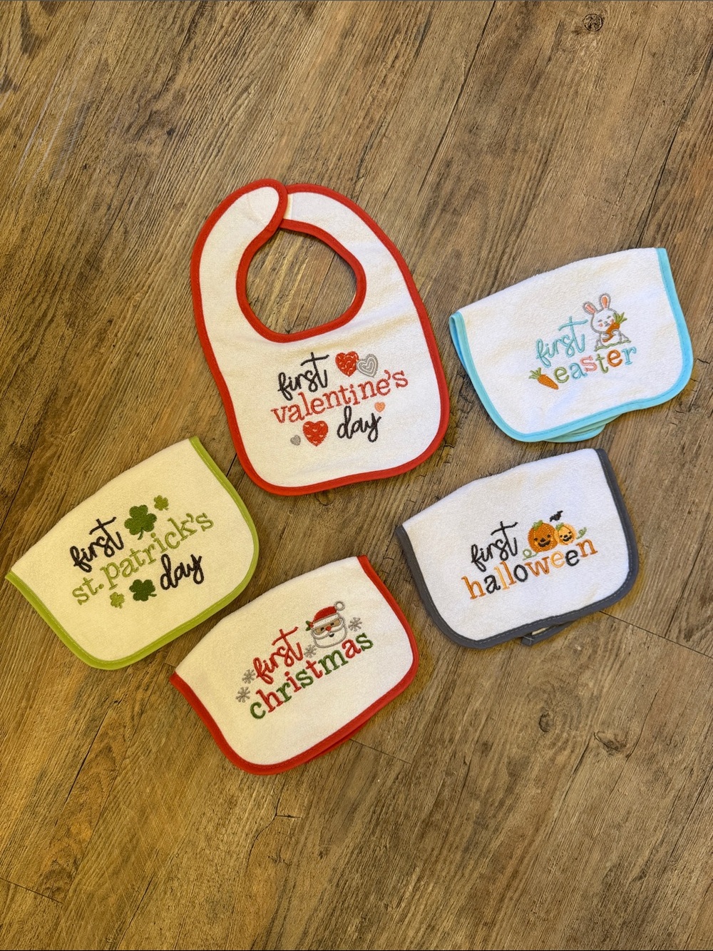 Holiday Baby Bib Set - Multicolor Seasonal Designs